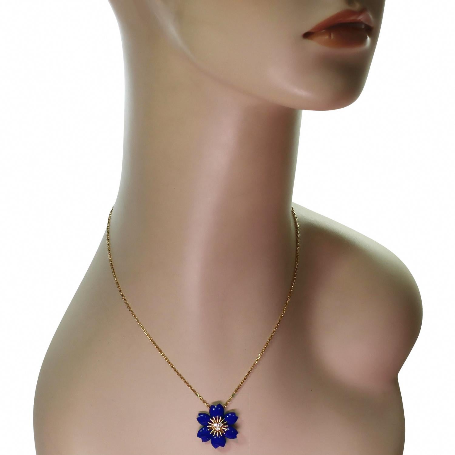 Mixed Cut Van Cleef & Arpels Rose de Noël Lapis Lazuli Pendant Necklace