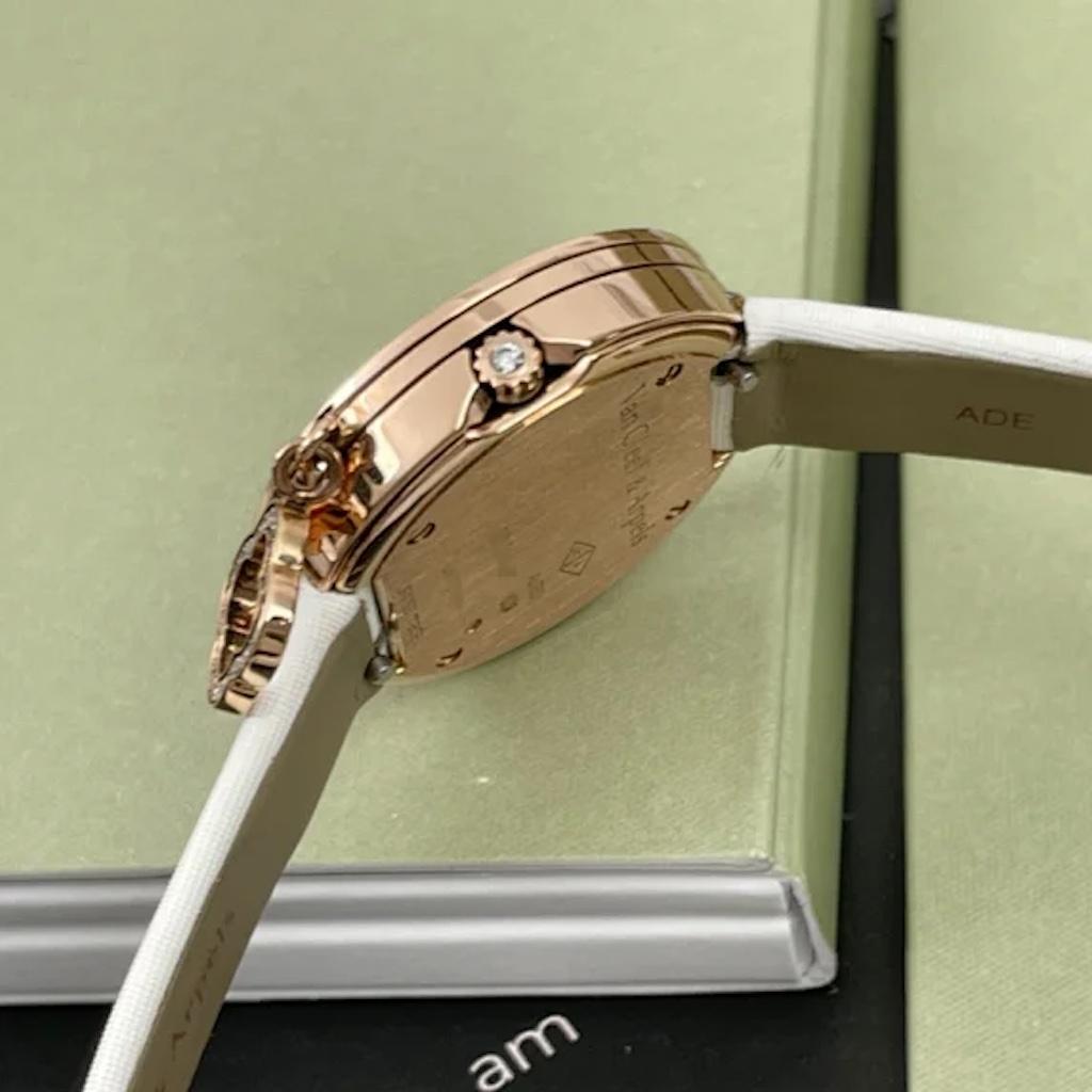 Brilliant Cut Van Cleef & Arpels Rose Gold Charm Diamond Watches VCARO29700