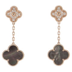 Van Cleef & Arpels, boucles d'oreilles Magic Alhambra en or rose, diamant et nacre