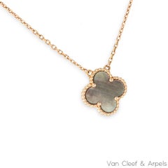 Van Cleef & Arpels Collana Alhambra Vintage in oro rosa e madreperla VCAR