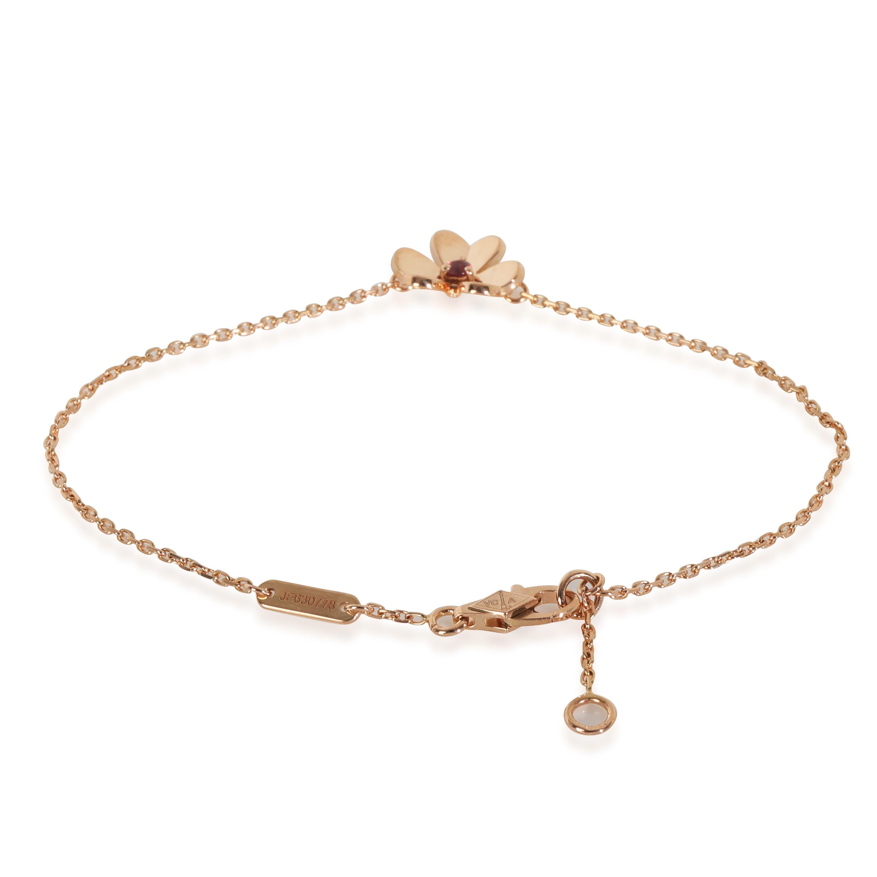 Van Cleef & Arpels Bracciale Mini Model Frivole in oro rosa e rubino

DETTAGLI PRIMARI
SKU: 147383
Titolo dell'inserzione: Van Cleef & Arpels Bracciale Mini Model Frivole in oro rosa e rubino
Descrizione delle condizioni: La collezione Frivole di