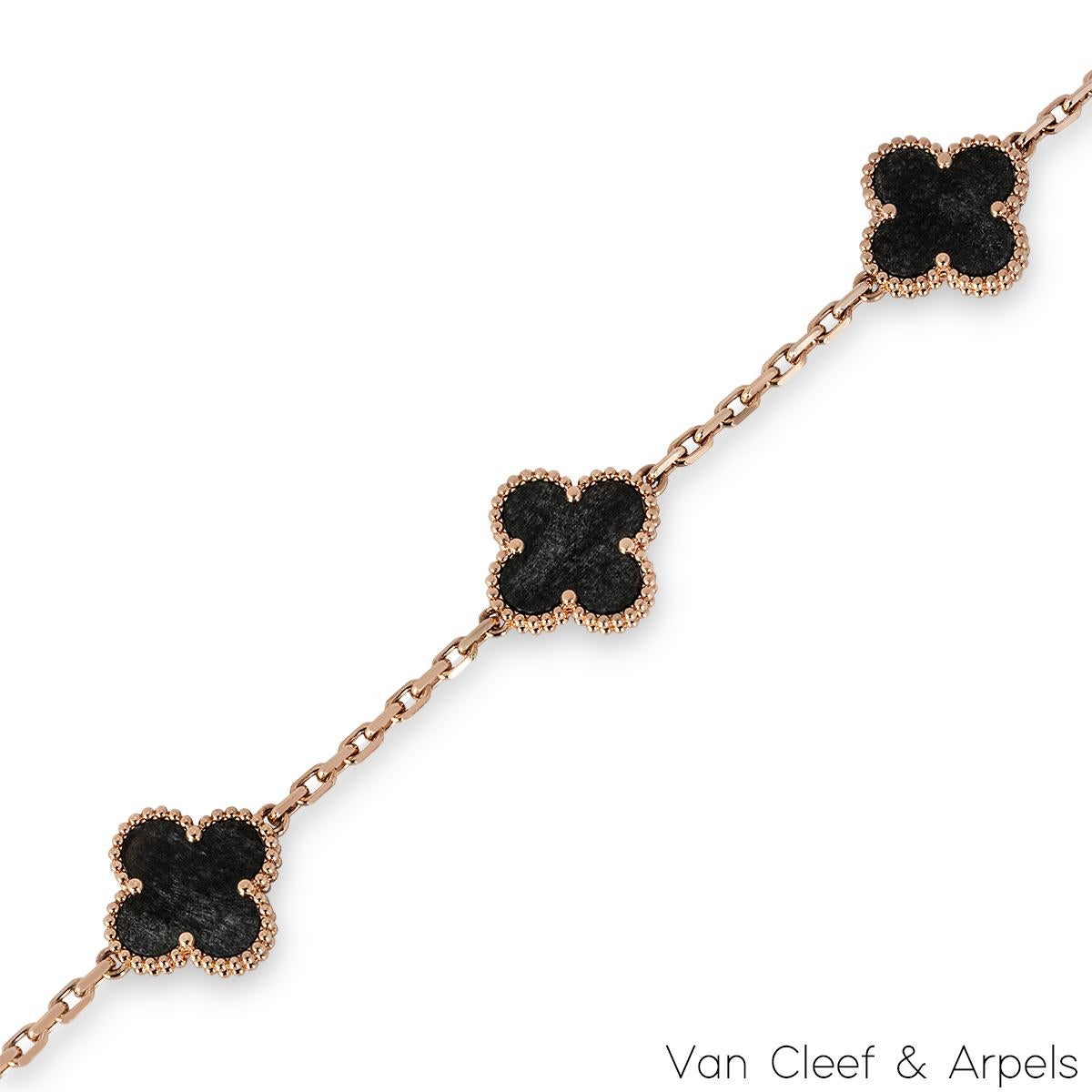 Van Cleef & Arpels Bracciale Rosa e Ossidiana Vintage Alhambra 5 Motivi VCARP75600 In condizioni Nuovo in vendita a London, GB