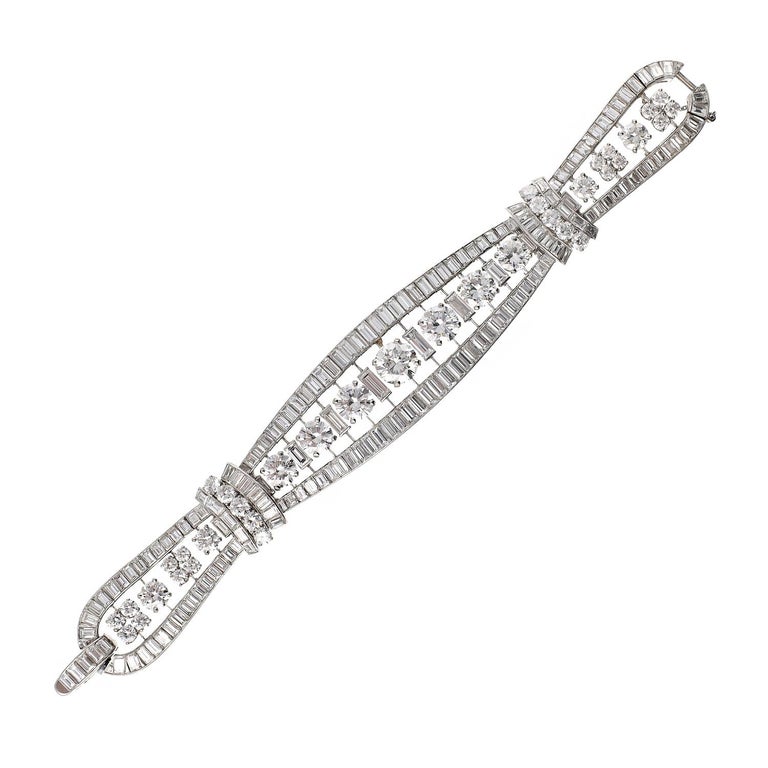 Van Cleef and Arpels Round and Baguette Diamond Bracelet For Sale at ...