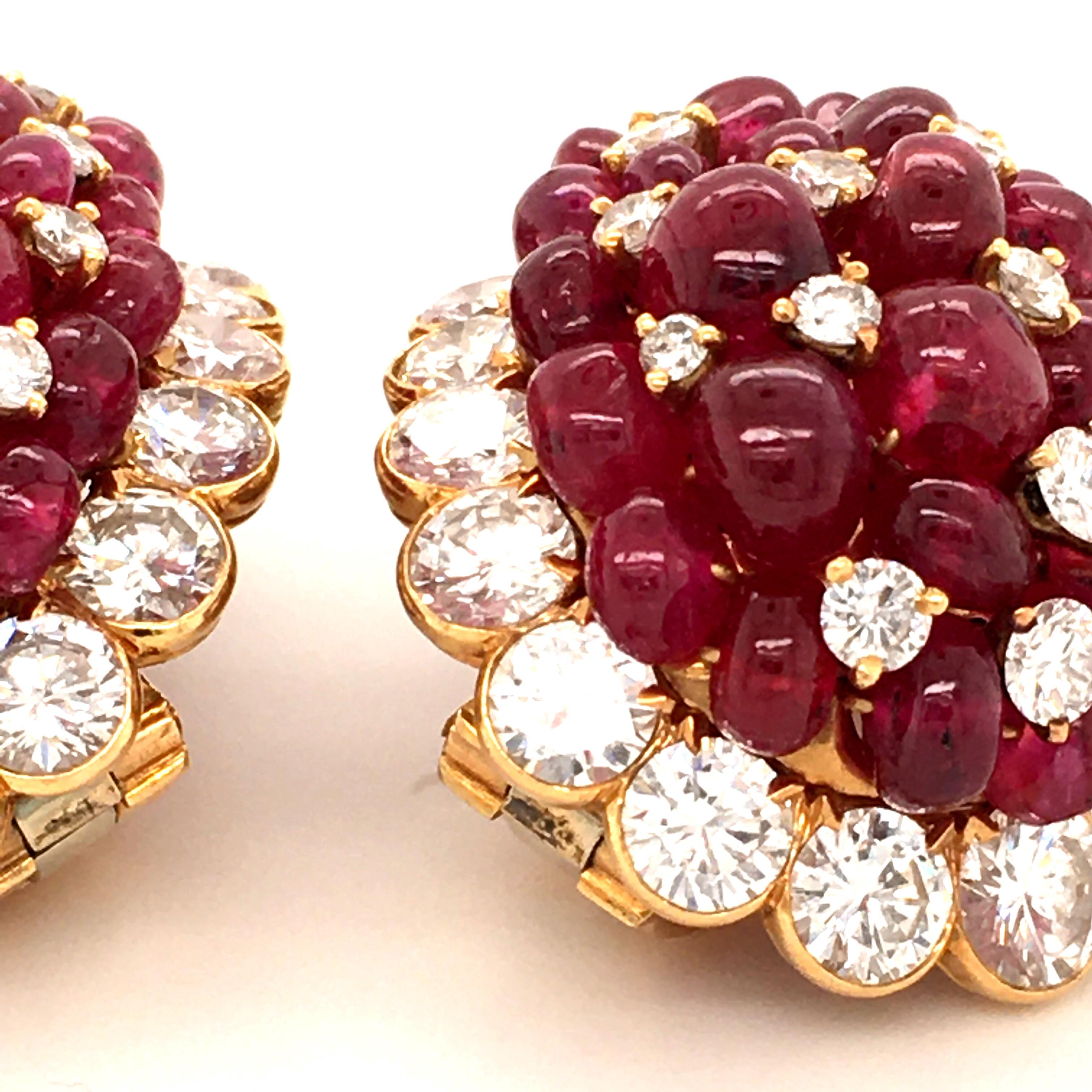 Van Cleef & Arpels Ruby and Diamond Ear Clips in Yellow Gold 750 7