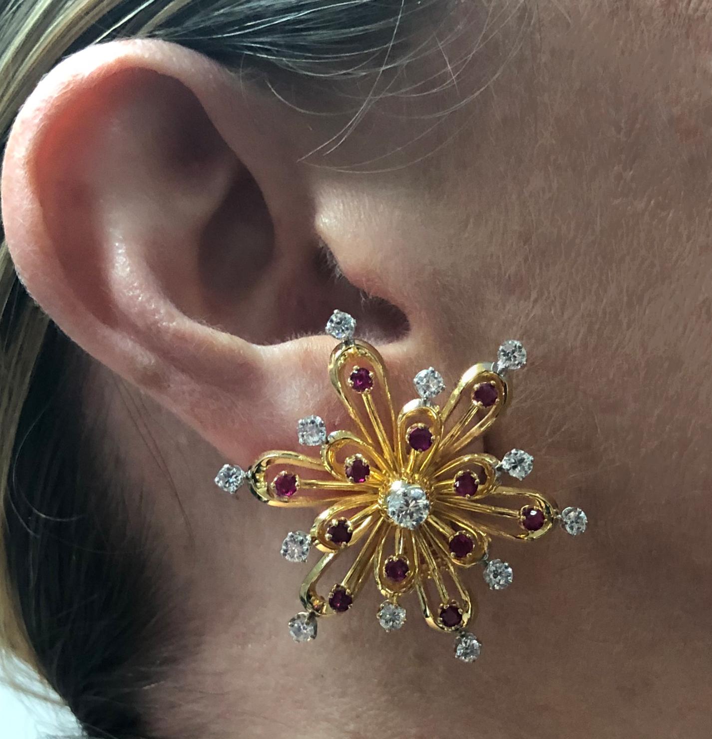 Van Cleef & Arpels Ruby and Diamond Earrings In Good Condition In Miami, FL