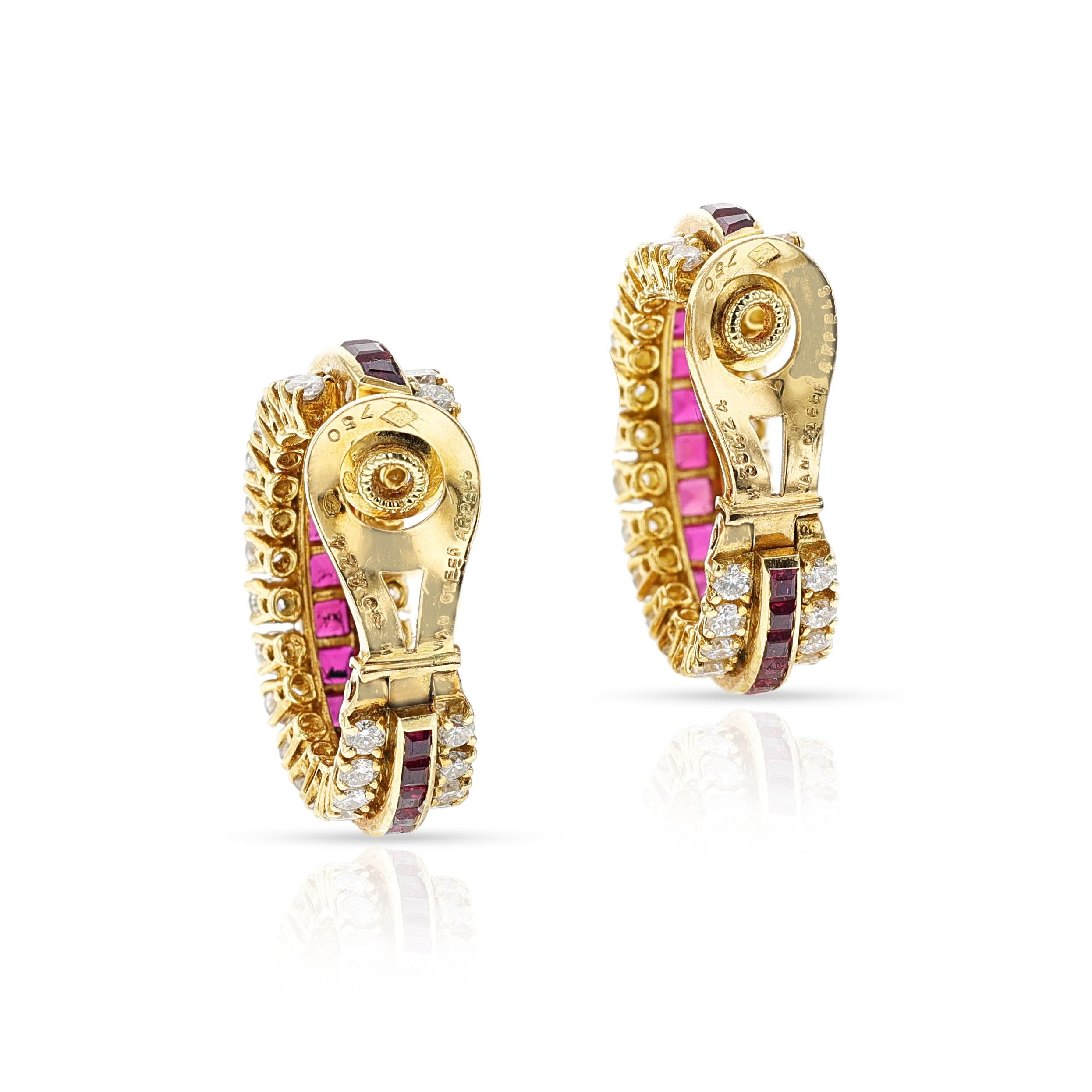 Van Cleef & Arpels Rubin- und Diamant-Ohrringe mit halber Creolen, 18k für Damen oder Herren im Angebot