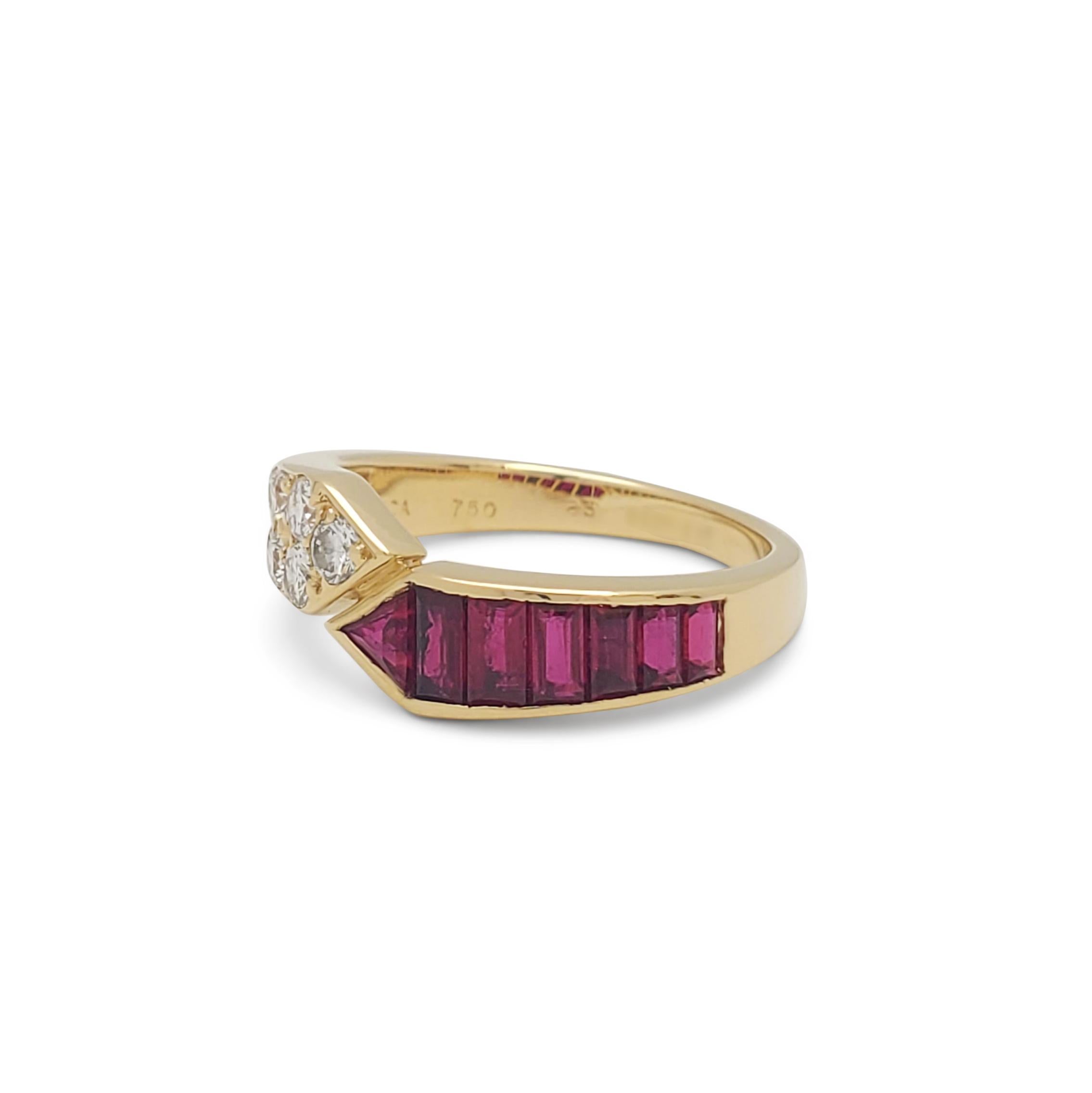 Anillo de rubíes y diamantes Van Cleef & Arpels Corte redondo