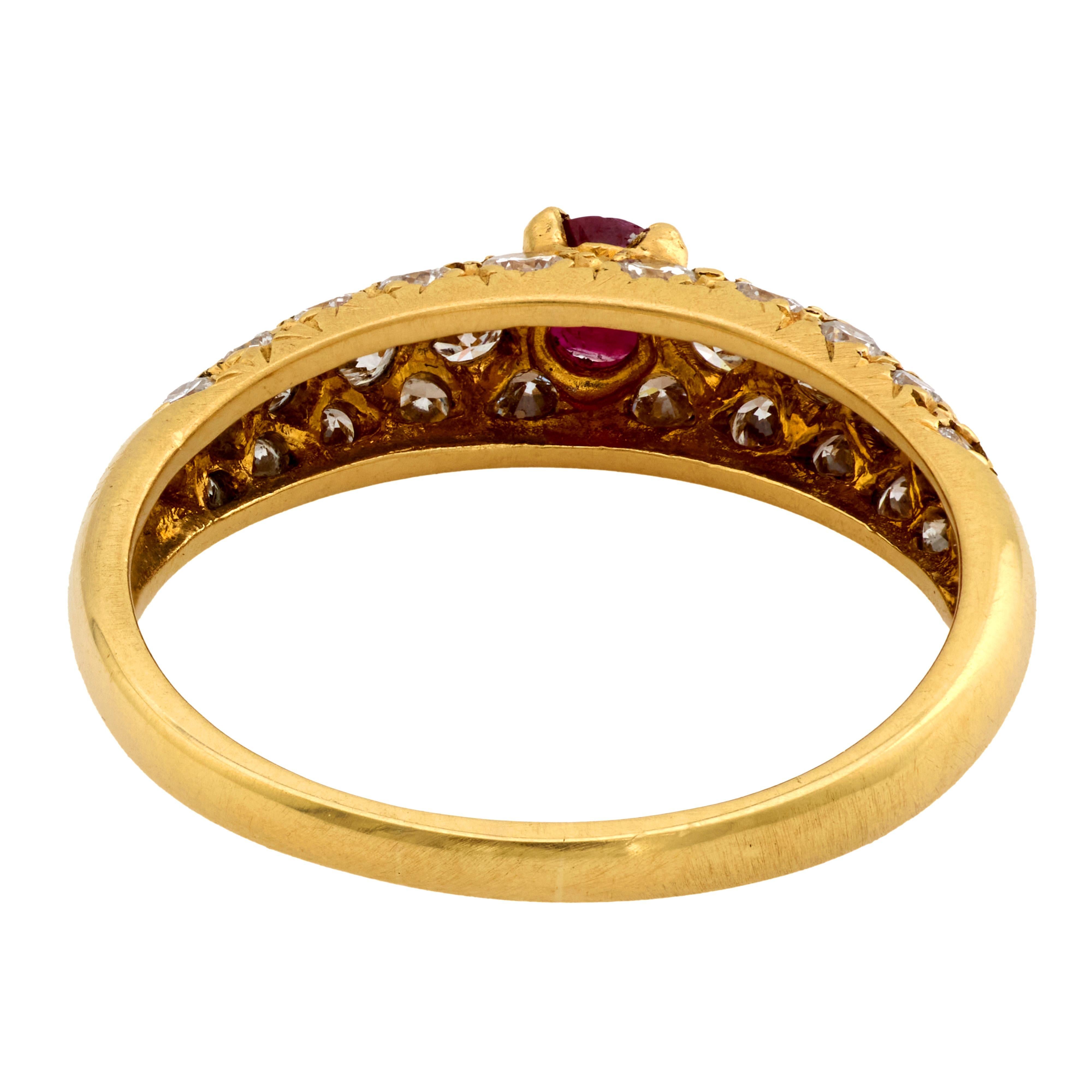 Women's Van Cleef & Arpels ruby diamond 18k yellow gold pave ring For Sale
