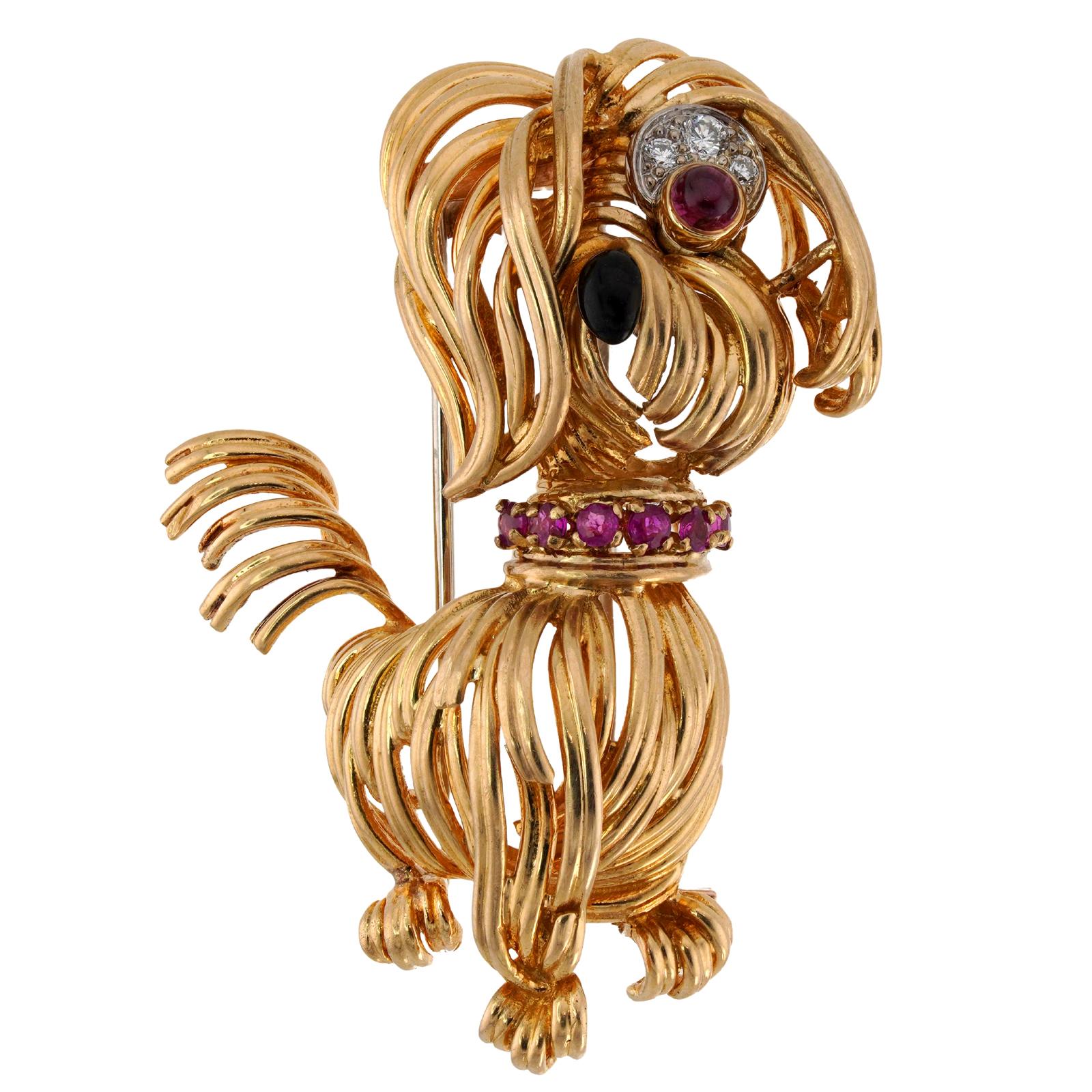 VAN CLEEF & ARPELS Ruby Diamond Enamel Yellow Gold Dog Brooch In Excellent Condition For Sale In New York, NY
