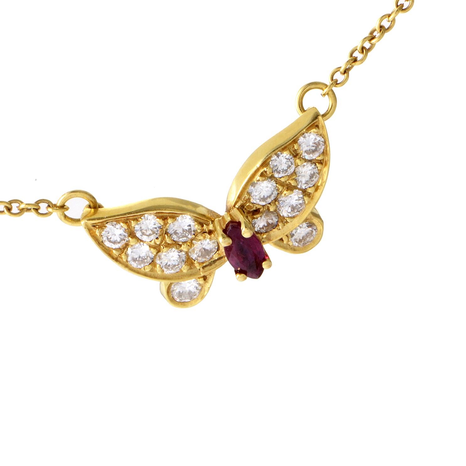 Women's Van Cleef & Arpels Ruby Diamond Gold Butterfly Pendant Necklace