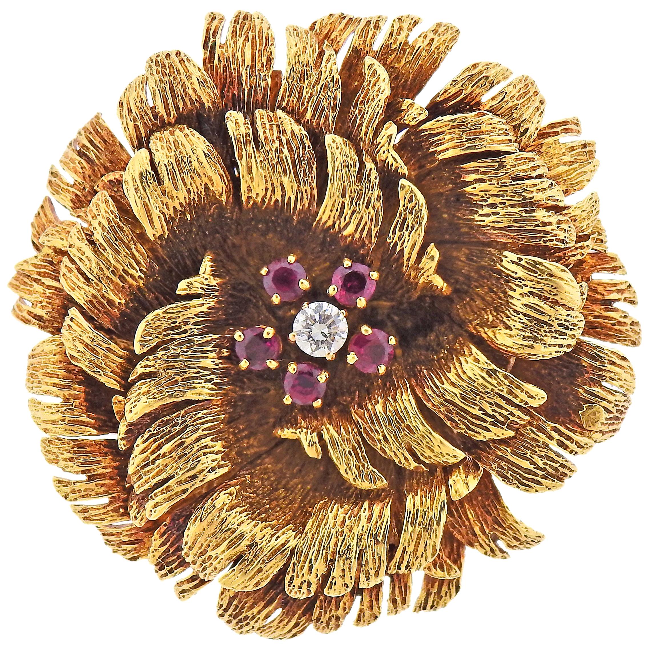 Van Cleef & Arpels Ruby Diamond Gold Flower Brooch