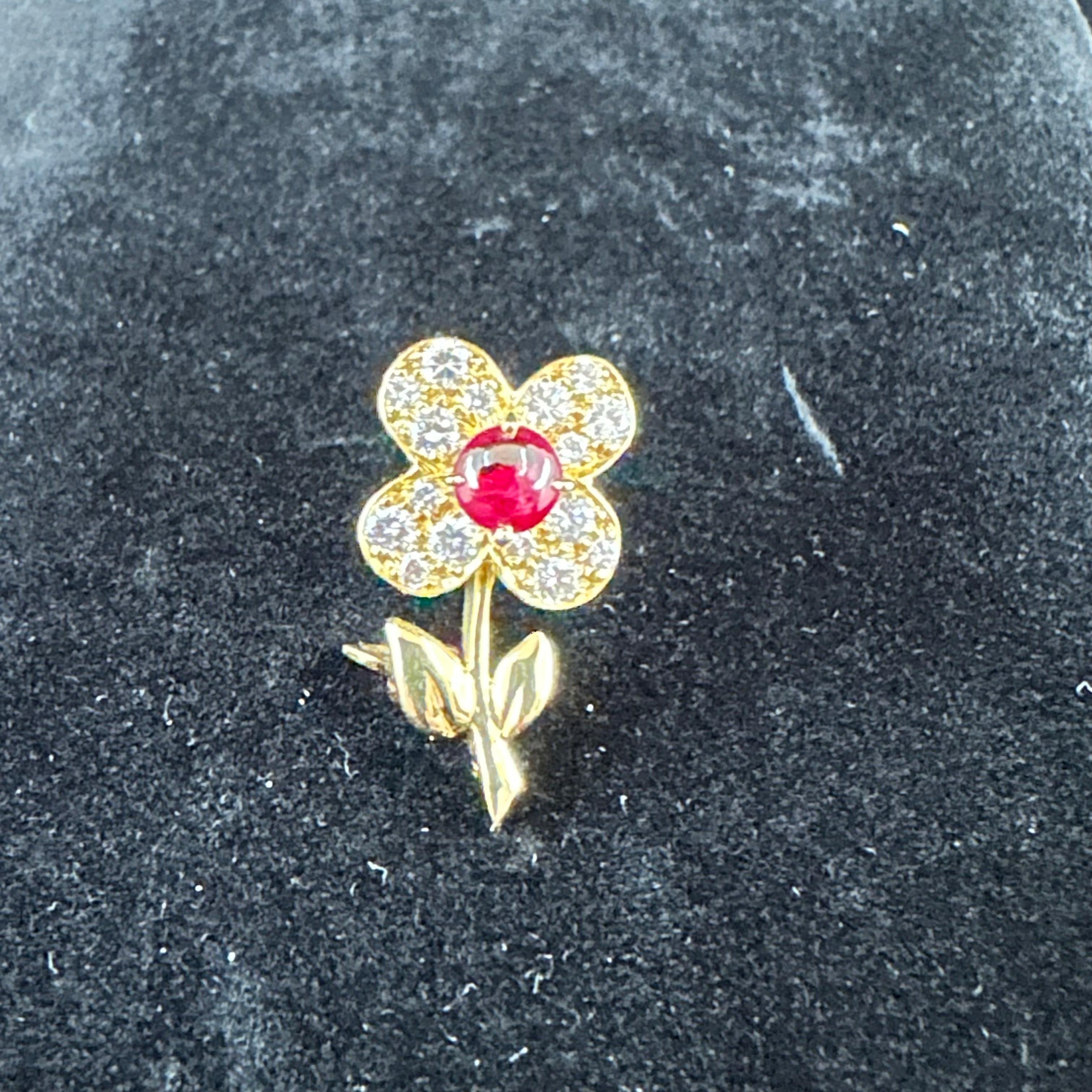 Brilliant Cut Van Cleef & Arpels Ruby Diamond Pin 18k Yellow Gold For Sale