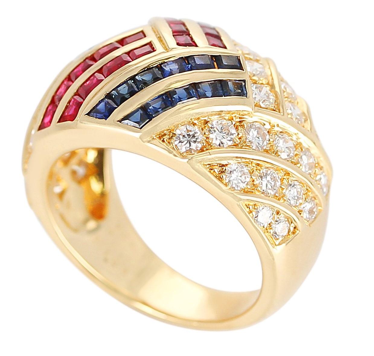 Van Cleef & Arpels Ruby, Sapphire, and Diamond Cocktail Ring, 18 Karat Gold In Excellent Condition In New York, NY