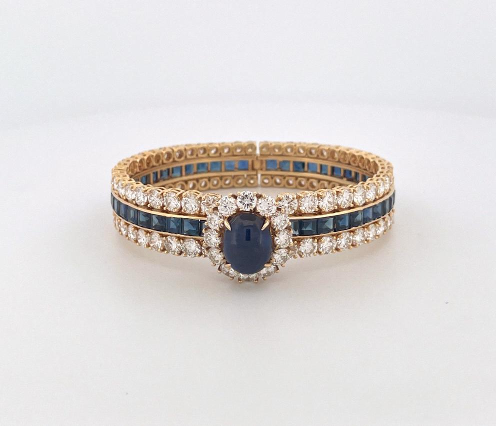 Van Cleef & Arpels Armreif aus 18 Karat Gelbgold mit Saphir und Diamant im Angebot 3