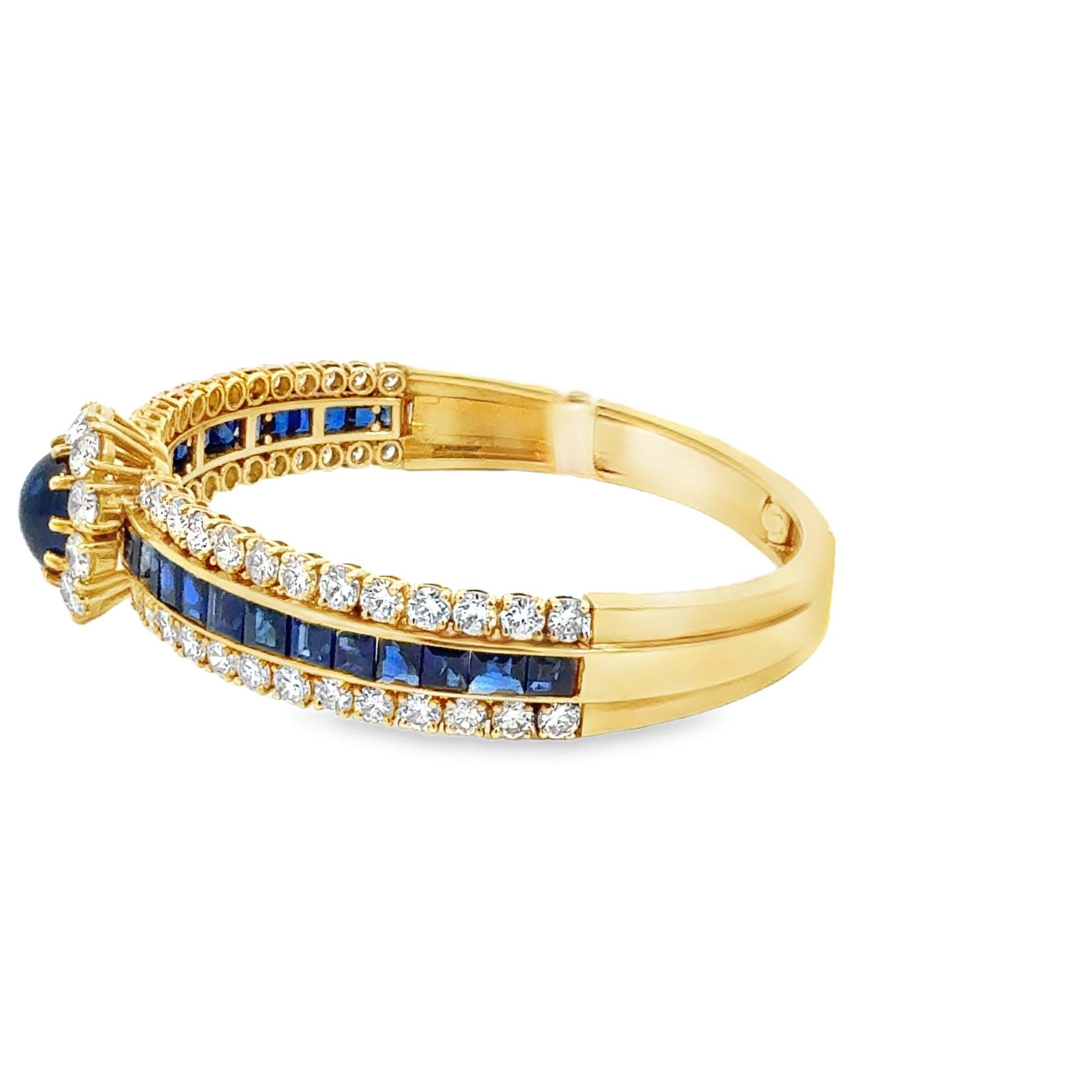 Van Cleef & Arpels Sapphire and Diamond Retro Vintage Bangle Bracelet 2