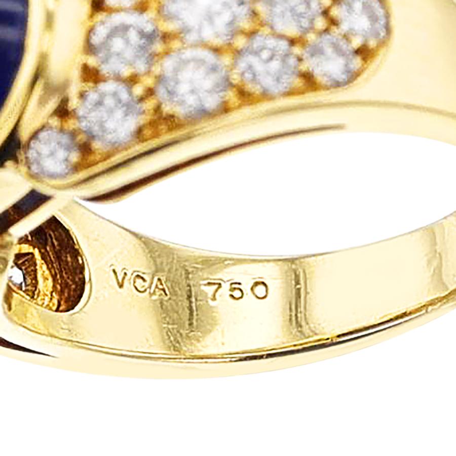 Women's or Men's Van Cleef & Arpels Sapphire Cabochon and Diamond Ring, 18k For Sale