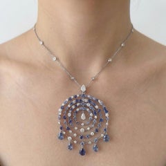 Van Cleef & Arpels Sapphire Diamond Pendant 3.00 Carats 18K White Gold