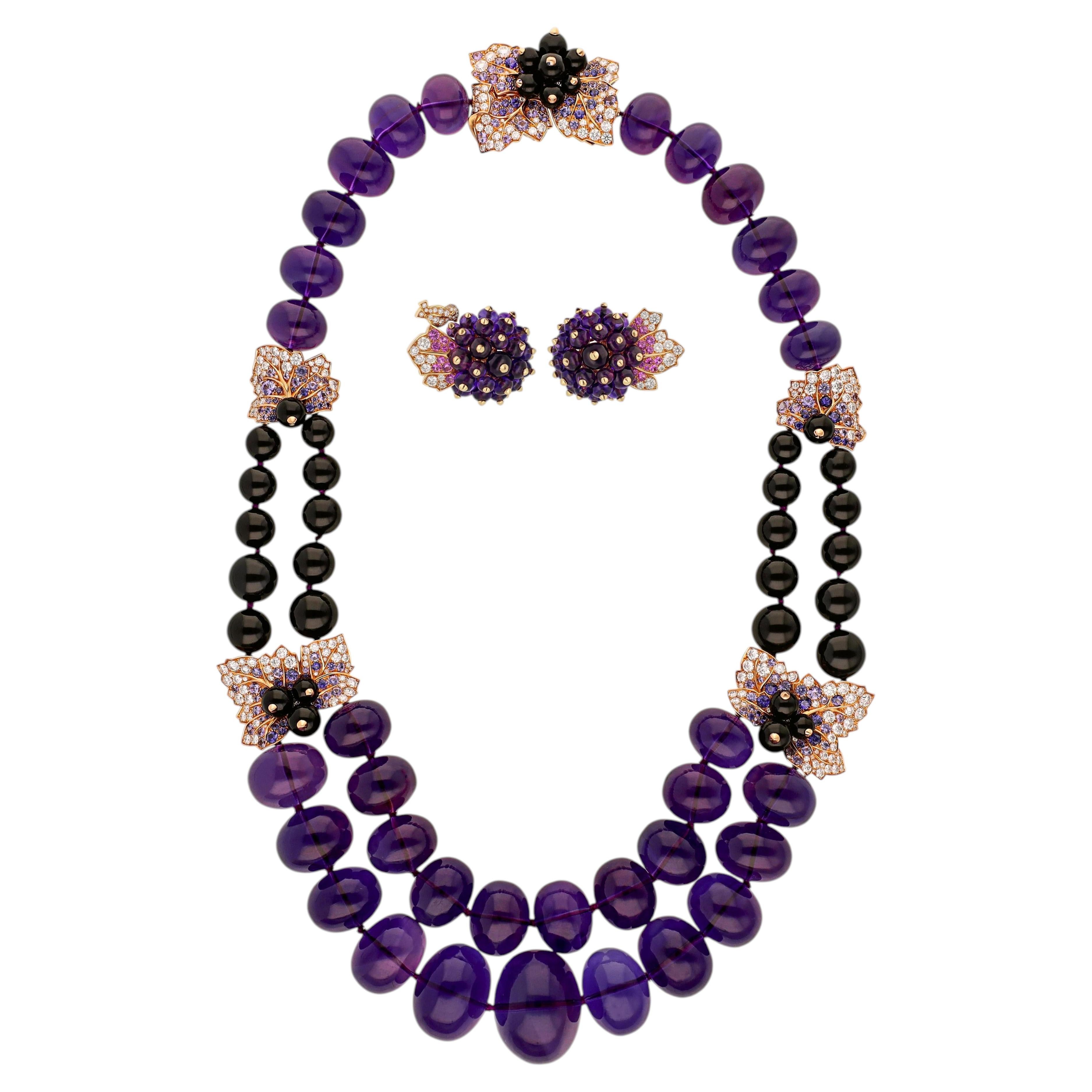 VAN CLEEF & ARPELS Secret de Cassis Collana con ametista e fermagli per orecchie in vendita