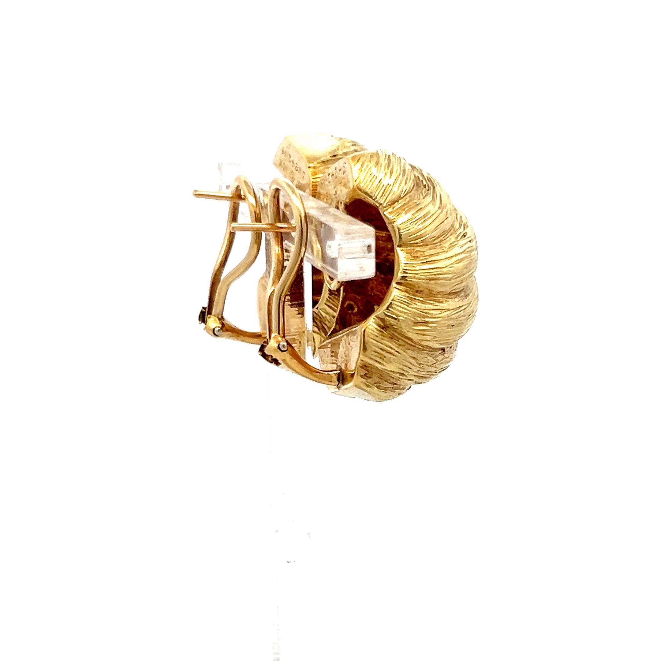 Orecchini a clip in oro giallo 18 carati Van Cleef & Arpels Shrimp in vendita 2