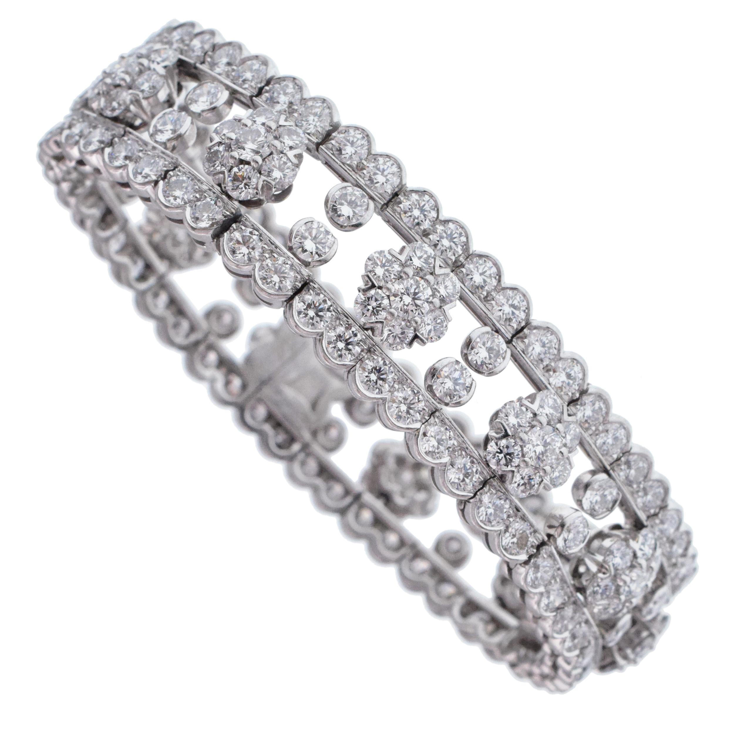 Round Cut Van Cleef & Arpels  'Snowflake' Diamond and Platinum Bracelet