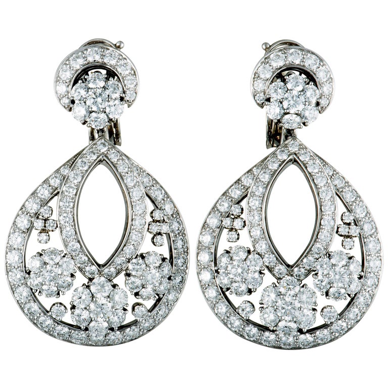 Van Cleef Arpels Snowflake Diamond Platinum Large Omega Back Earrings