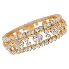Van Cleef & Arpels Snowflake Diamonds Bracelet. 18k Gold