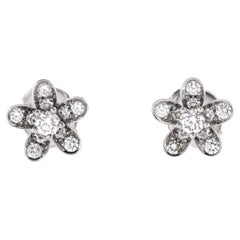 Van Cleef & Arpels Socrate 1 Flower Stud Earrings 18K White Gold with Diamonds