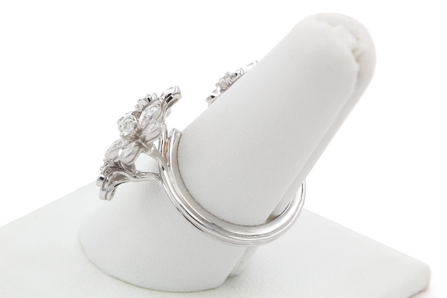 Van Cleef & Arpels Socrate Between the Finger Ring 18k White Gold & Diamond BNP 4