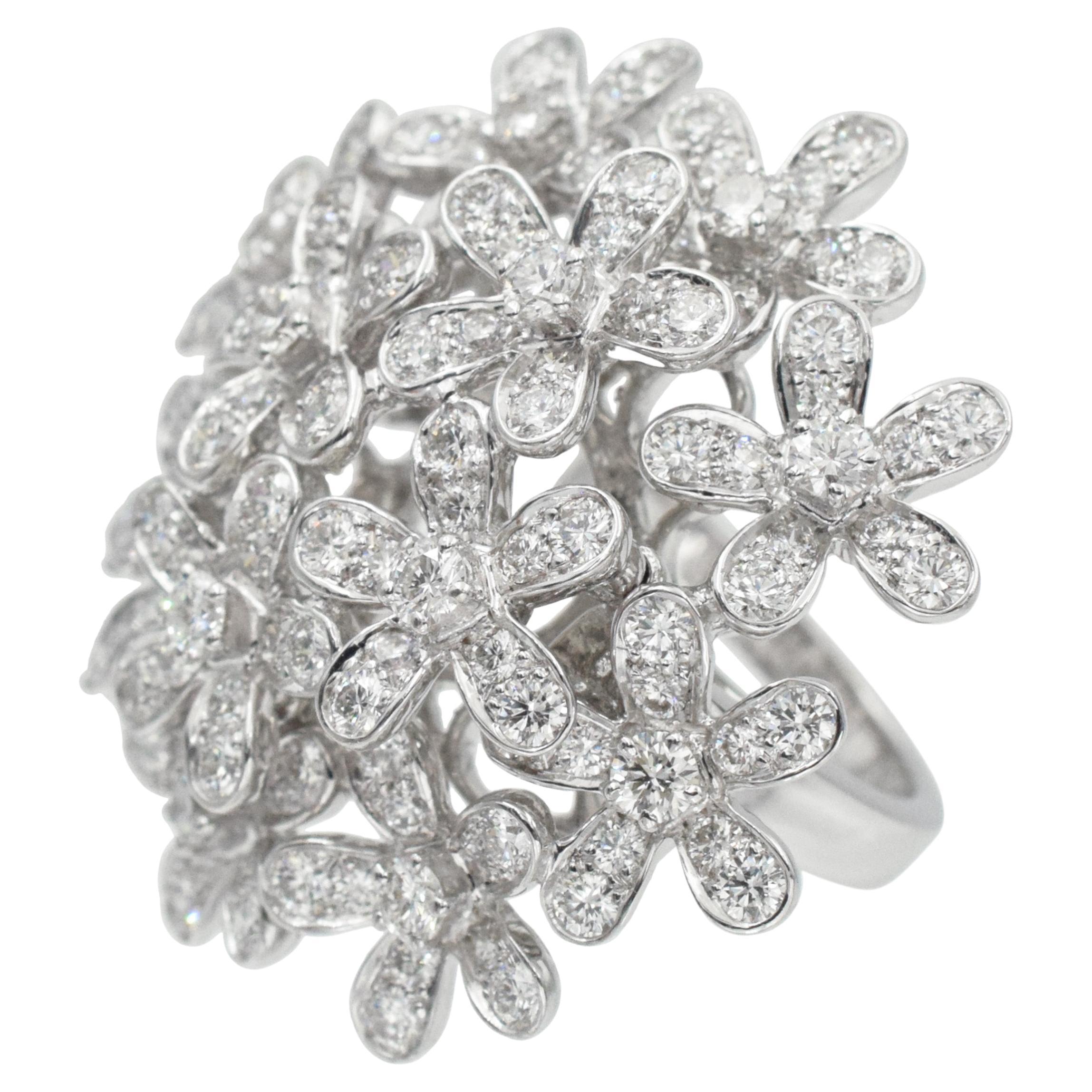 Van Cleef & Arpels  Bague en diamant de la collection "Socrate" en vente