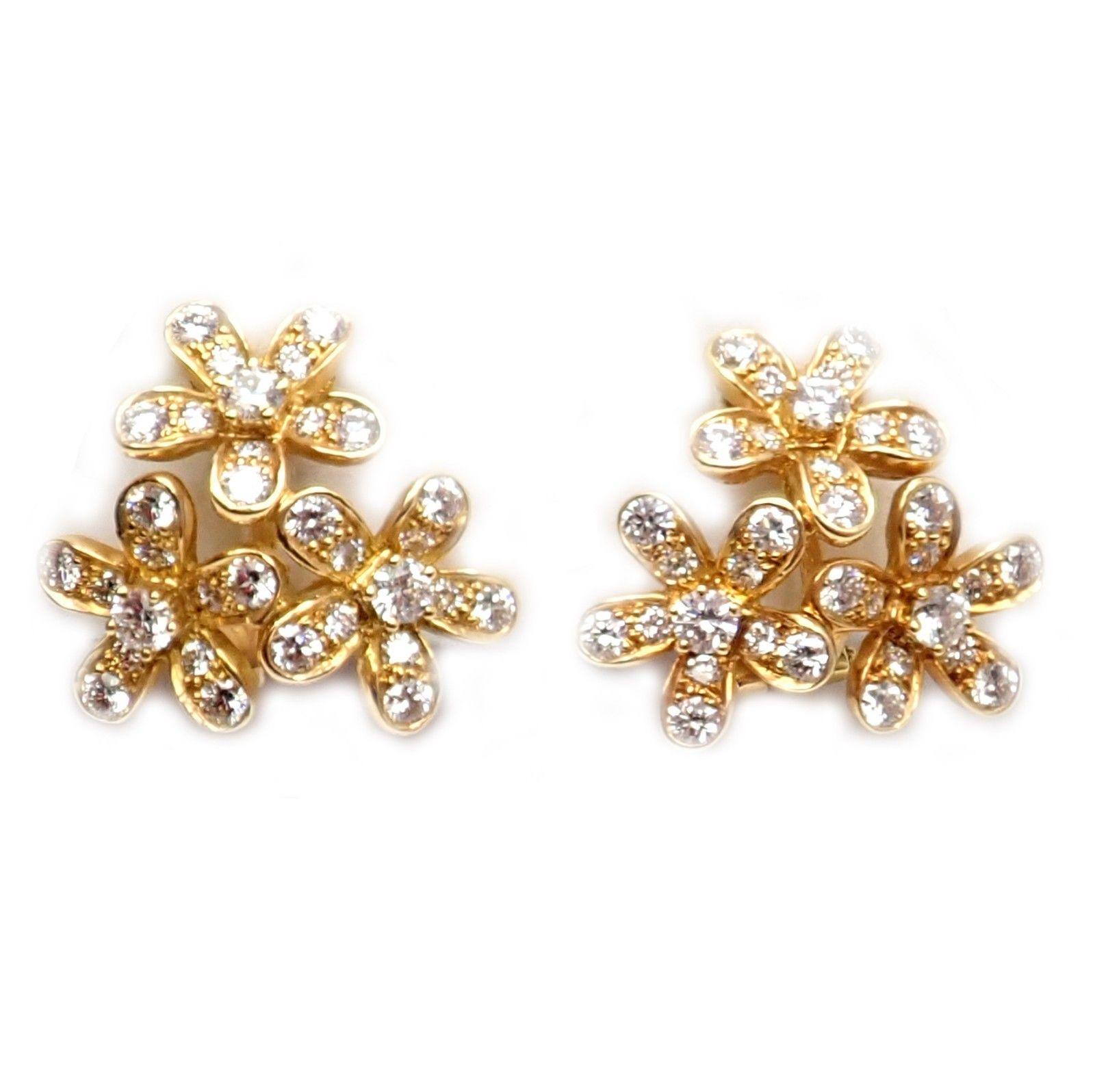 Van Cleef & Arpels Socrate Diamond Three Flowers White Gold Earrings 3