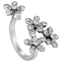 Van Cleef & Arpels Socrate White Gold Diamond Between the Finger Ring