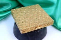 Van Cleef & Arpels Solid 750 Gold (18K) Vanity Case (129 grams - 4.6 oz)