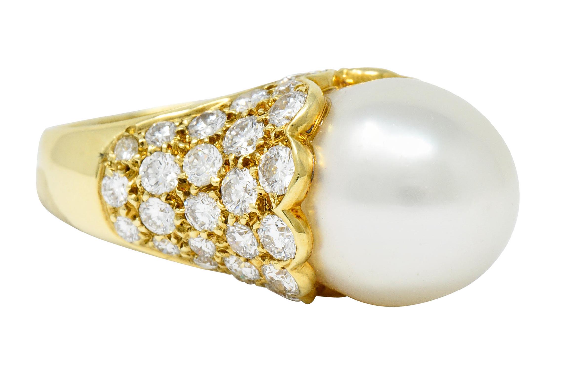 Contemporary Van Cleef & Arpels South Sea Pearl 3.40 Carat Diamond 18 Karat Gold Ring