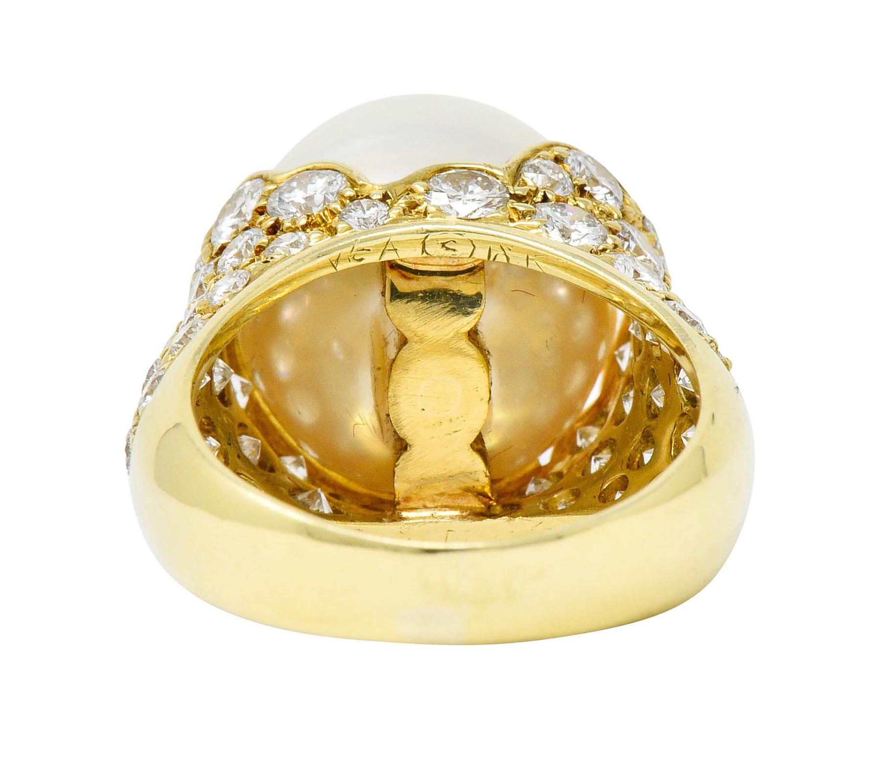Van Cleef & Arpels South Sea Pearl 3.40 Carat Diamond 18 Karat Gold Ring In Excellent Condition In Philadelphia, PA