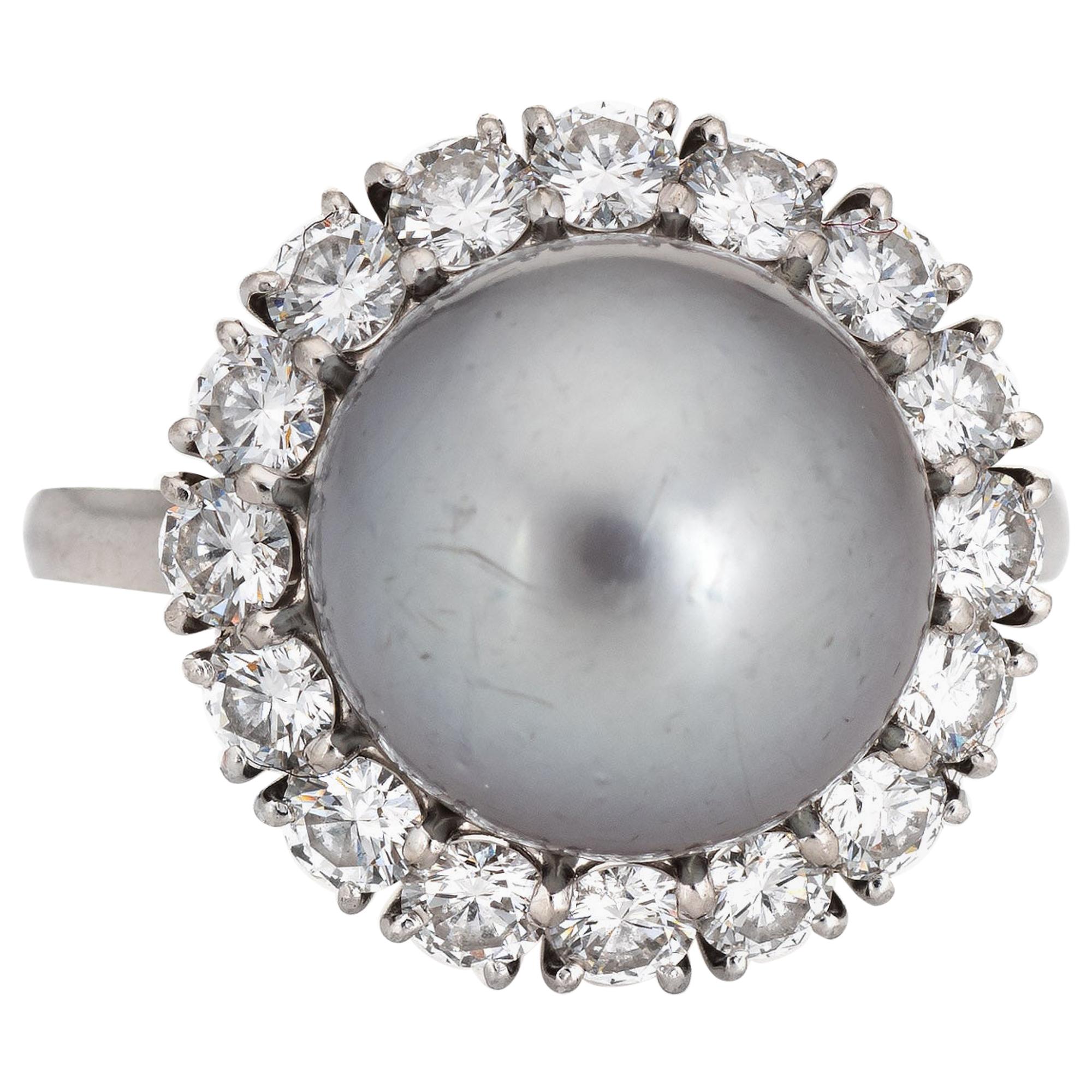 Van Cleef & Arpels South Sea Pearl Ring 1.20 Carat Diamond Platinum Halo S.O