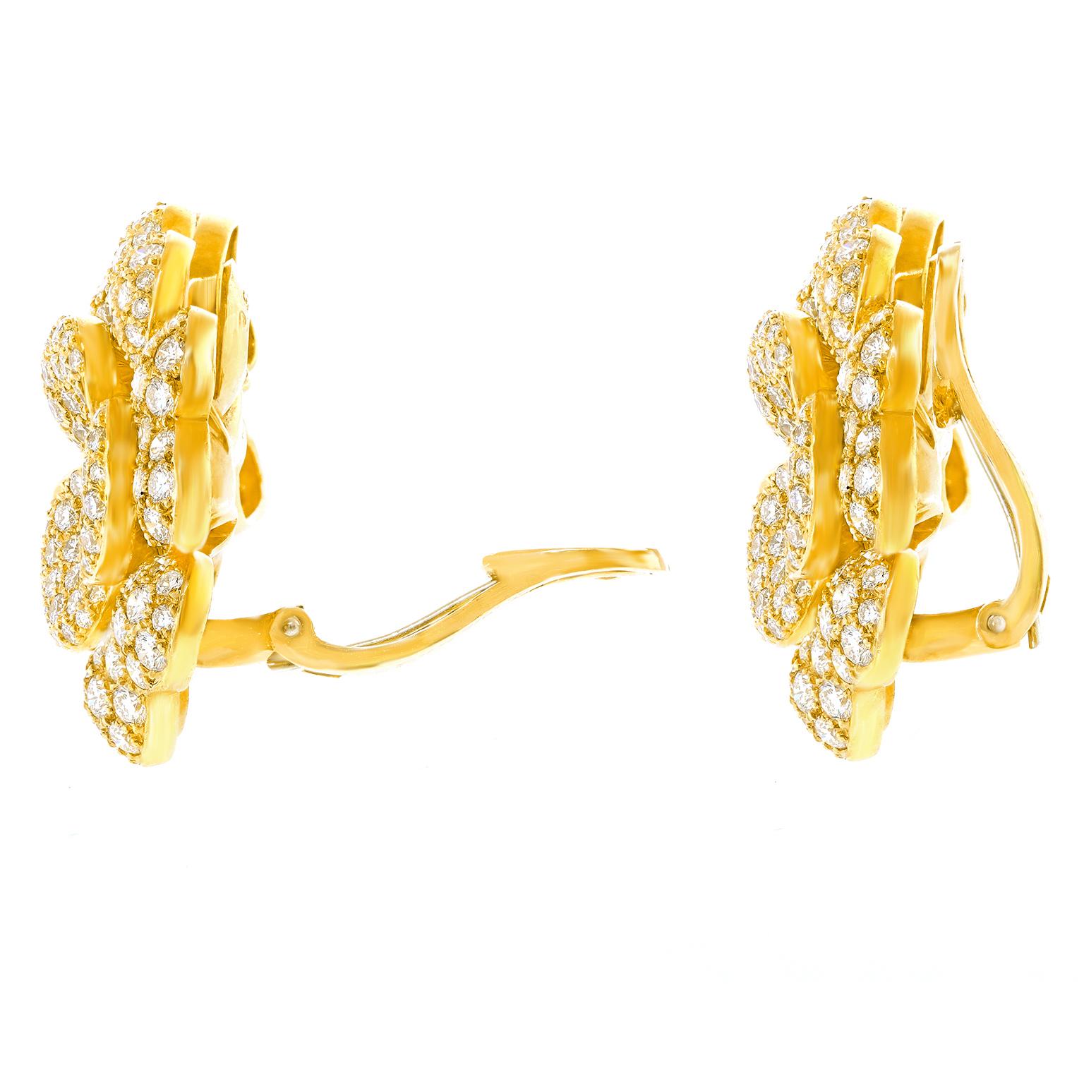 Van Cleef & Arpels Spectacular Camellia Earrings 5