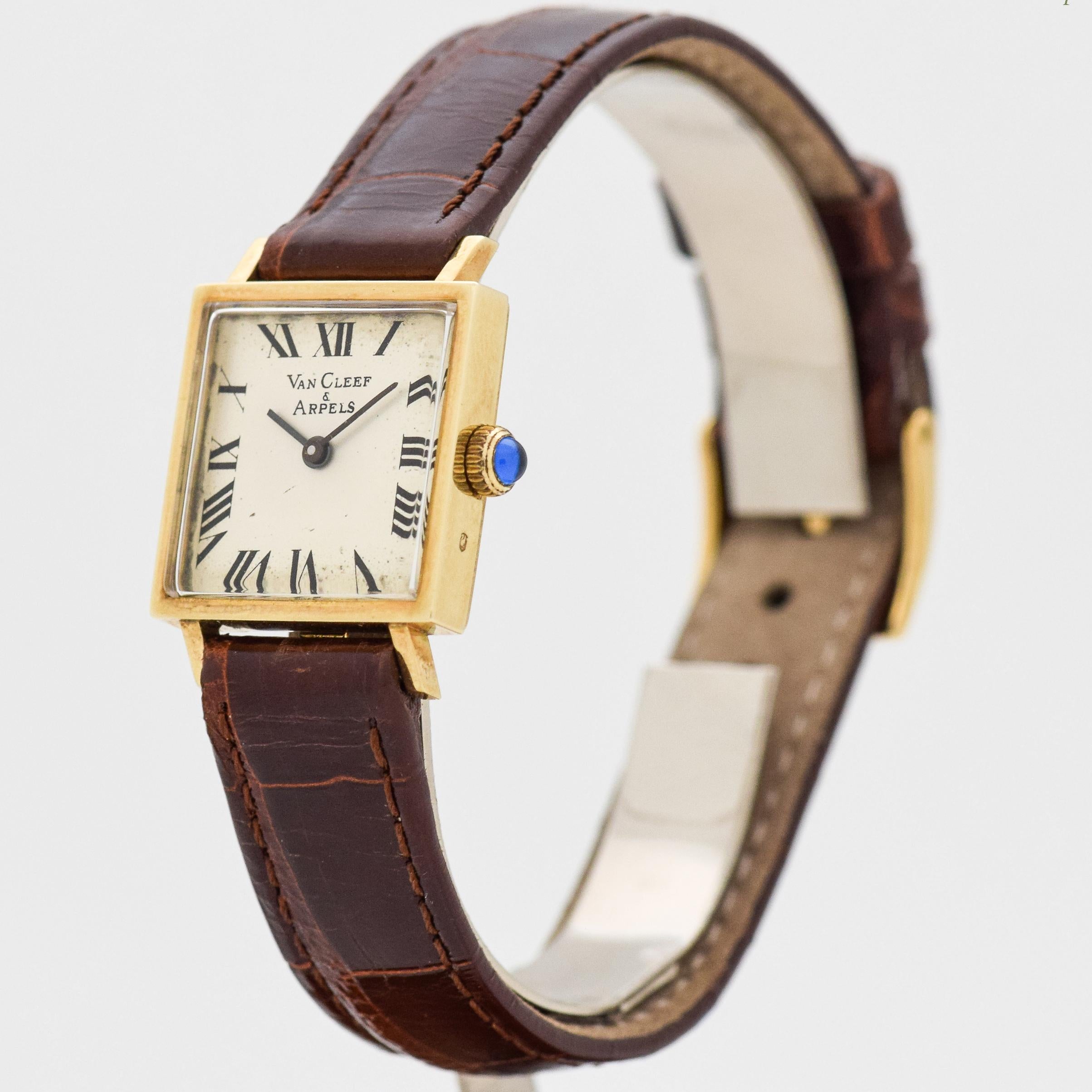 Van Cleef & Arpels Square-Shaped 14 Karat Yellow Gold Watch, 1990s In Excellent Condition For Sale In Beverly Hills, CA