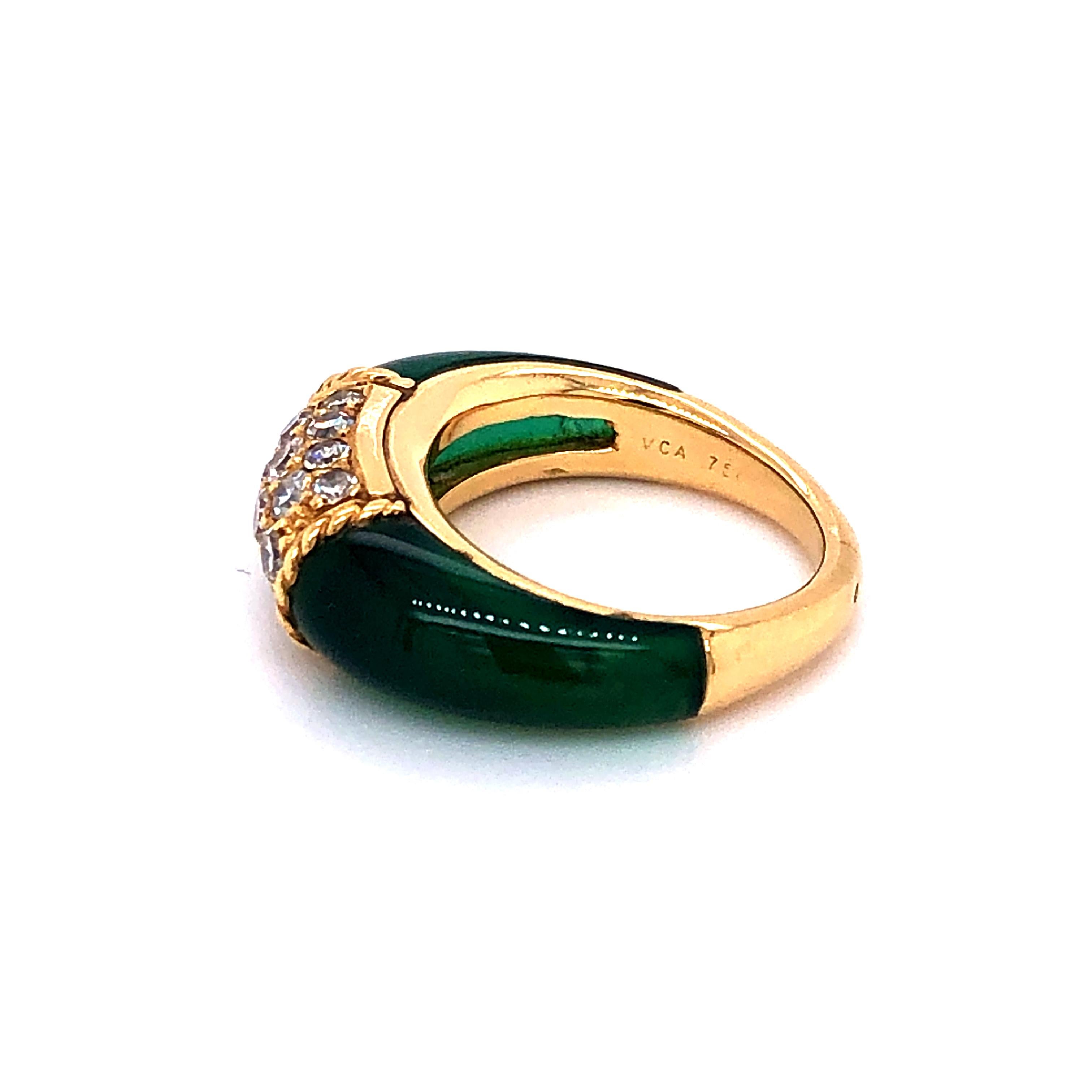 Contemporary Van Cleef & Arpels Stacking Philippine Ring, Chrysoprase, Diamonds, Yellow Gold