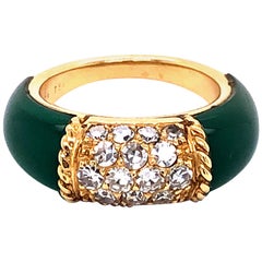 Van Cleef & Arpels Stacking Philippine Ring, Chrysoprase, Diamonds, Yellow Gold