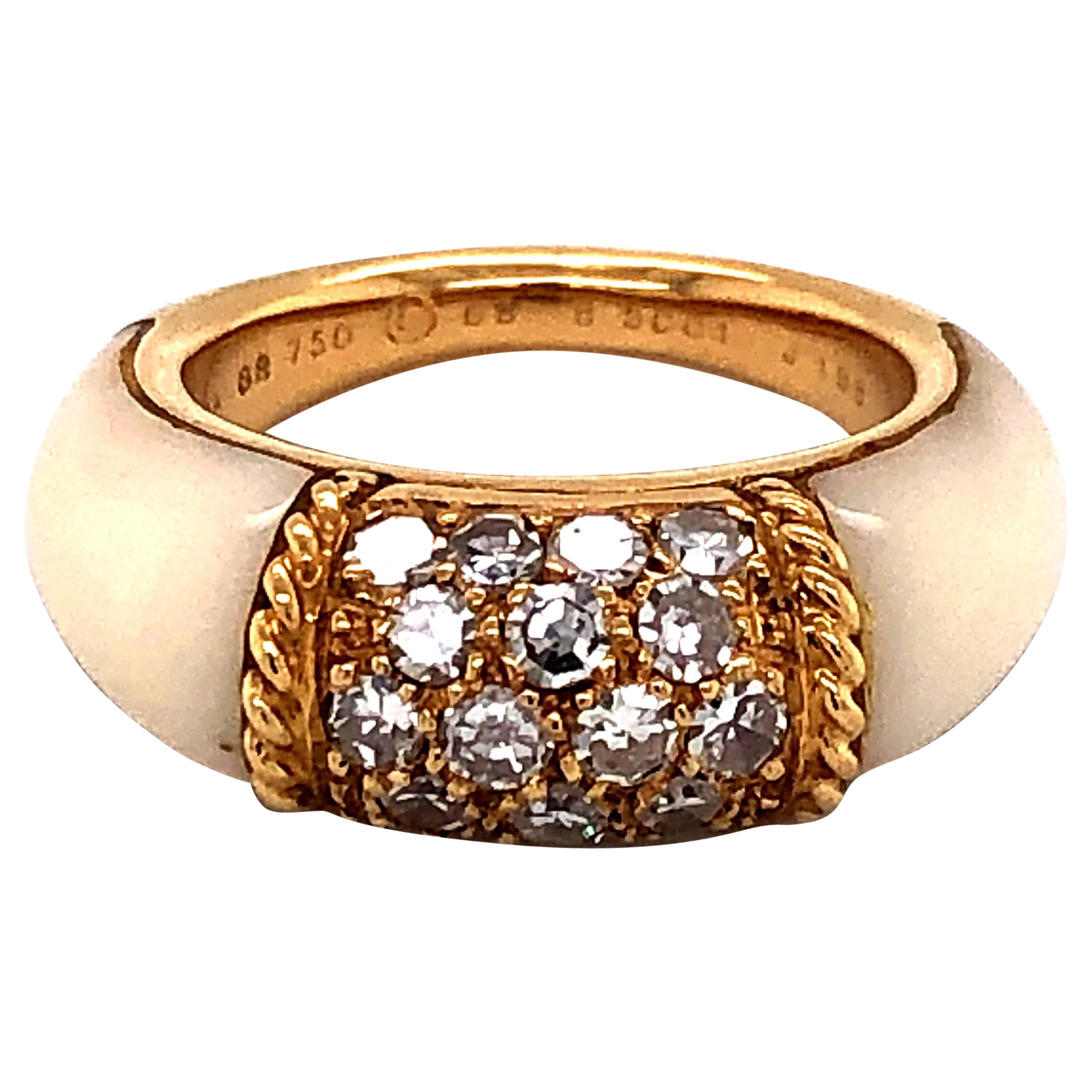 Van Cleef & Arpels Stacking Philippine Ring, Diamonds, White Coral, Yellow Gold