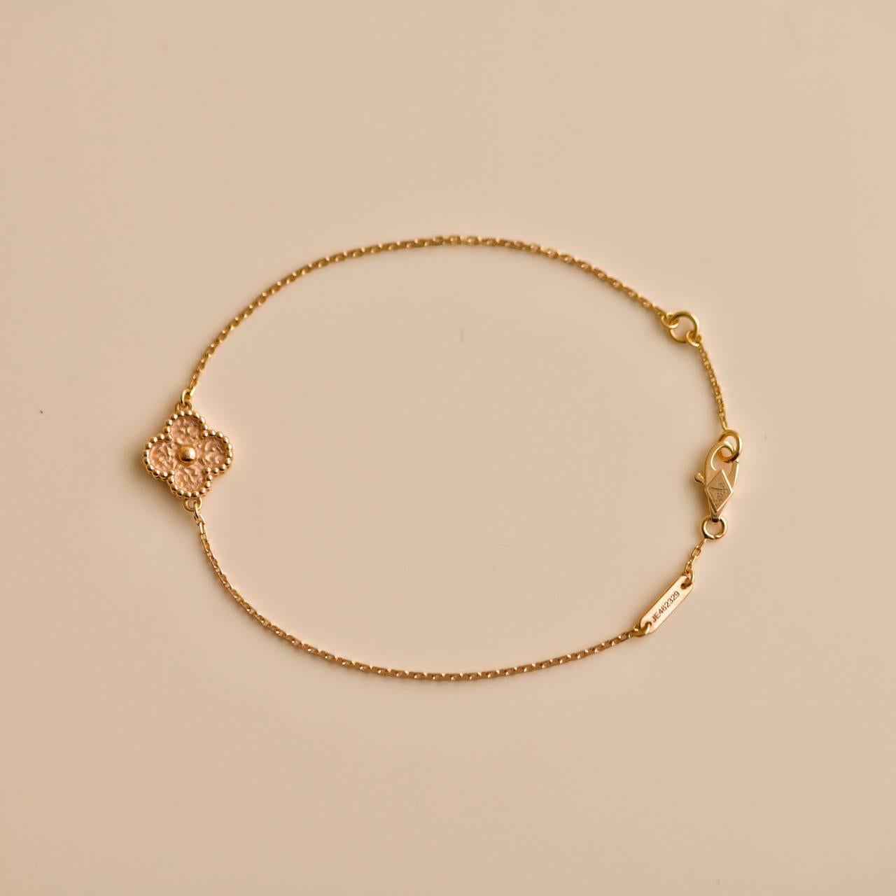 Women's or Men's Van Cleef & Arpels Sweet Alhambra 18K Hammered Rose Gold Motif Bracelet