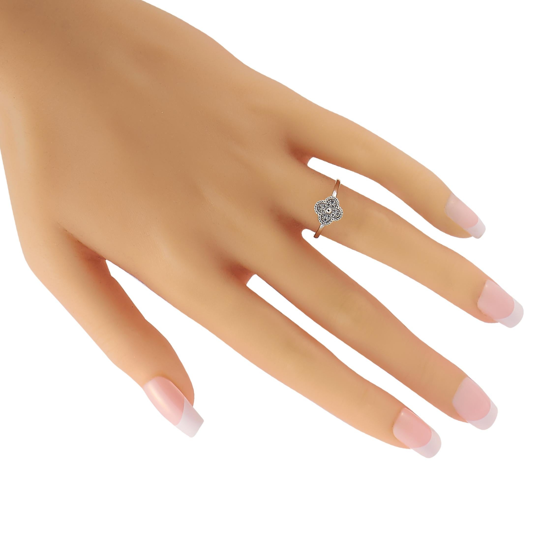 Van Cleef & Arpels Sweet Alhambra Diamantring aus 18 Karat Weißgold (Rundschliff)