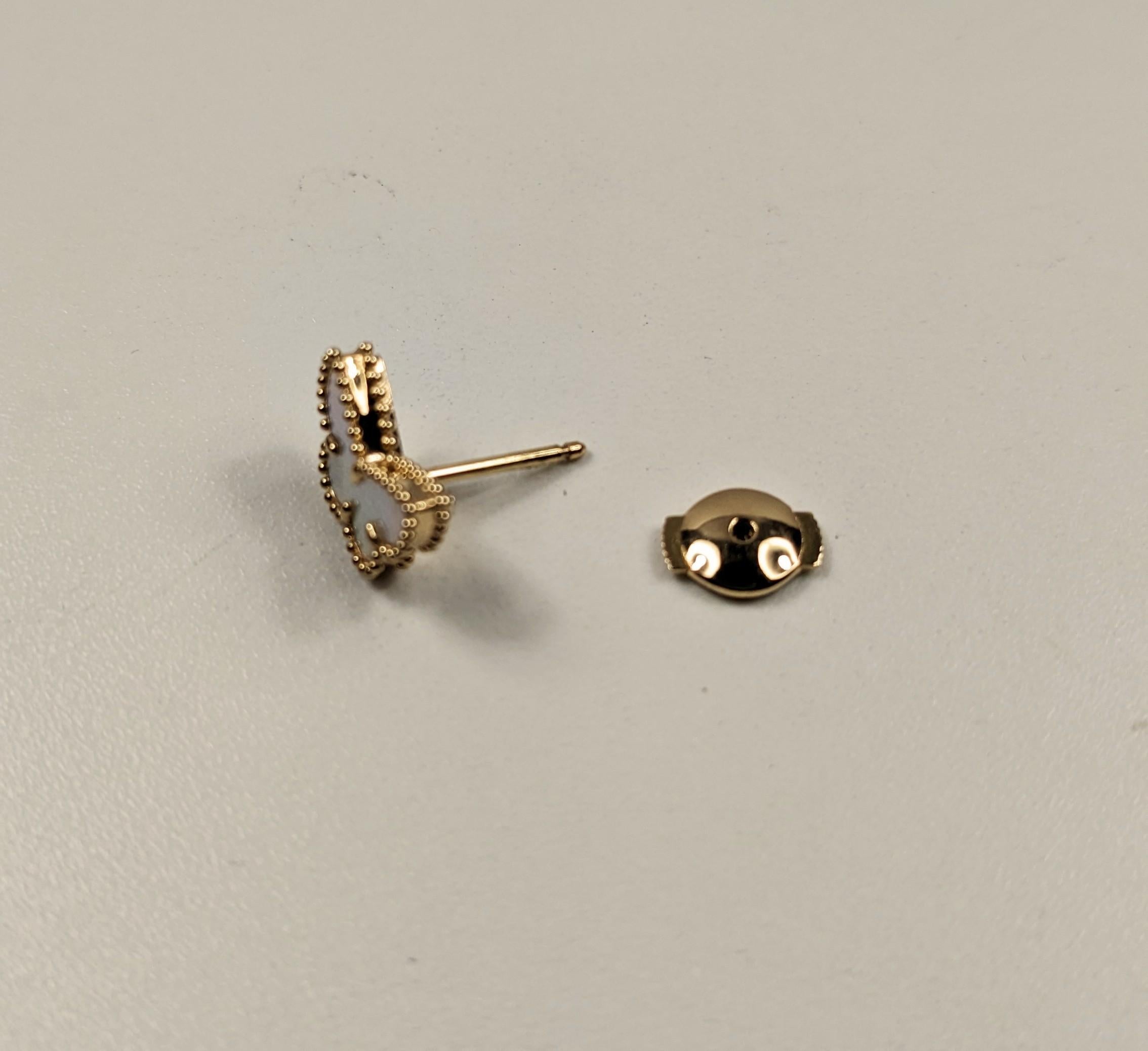Contemporary Van Cleef & Arpels Sweet Alhambra butterfly earstuds 18K yellow gold MOP For Sale
