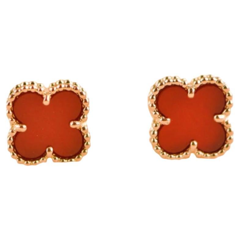 Van Cleef & Arpels Boucles d'oreilles Alhambra en cornaline et or rose 18 carats