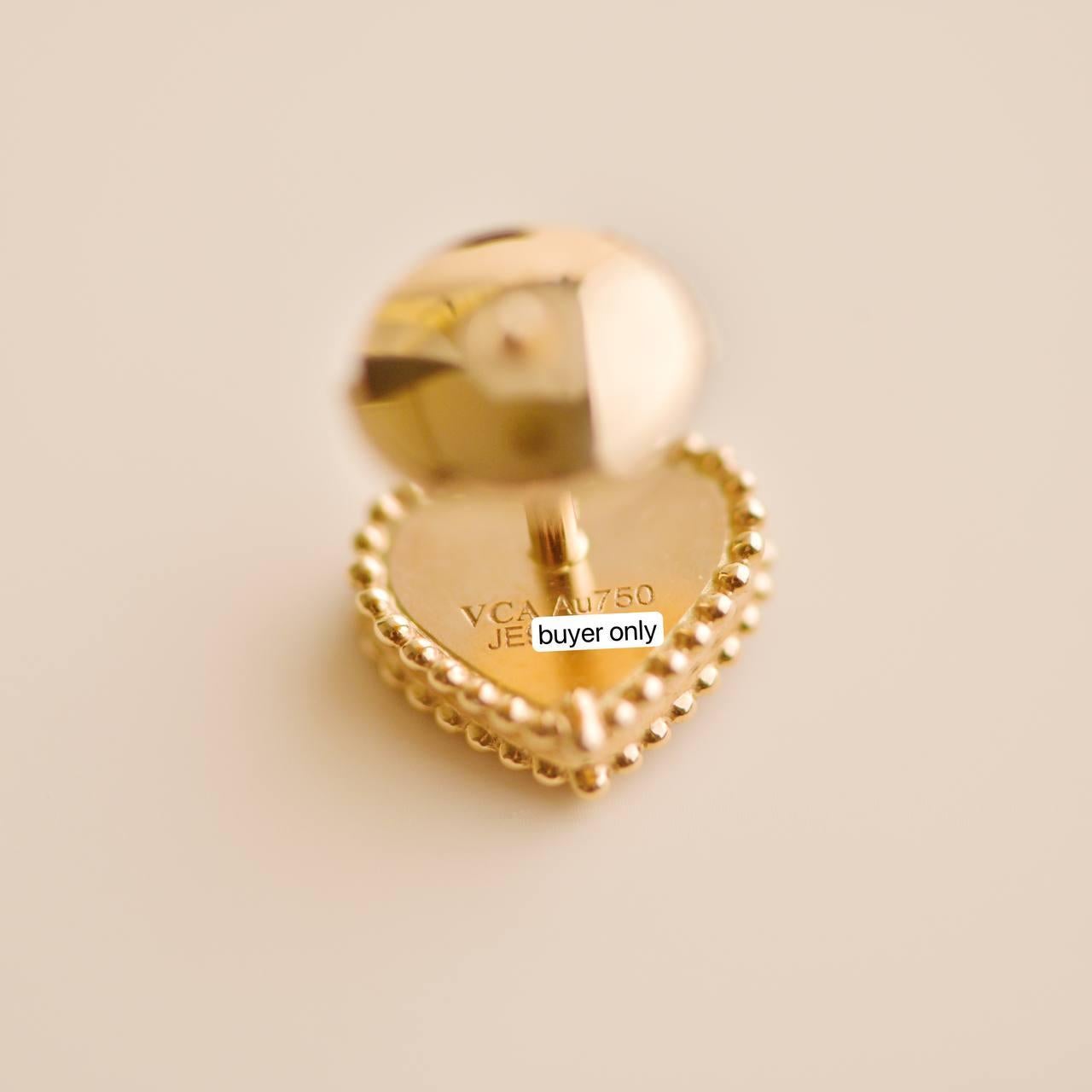 Van Cleef & Arpels Sweet Alhambra Carnelian Heart 18K Rose Gold Earrings In Excellent Condition For Sale In Banbury, GB