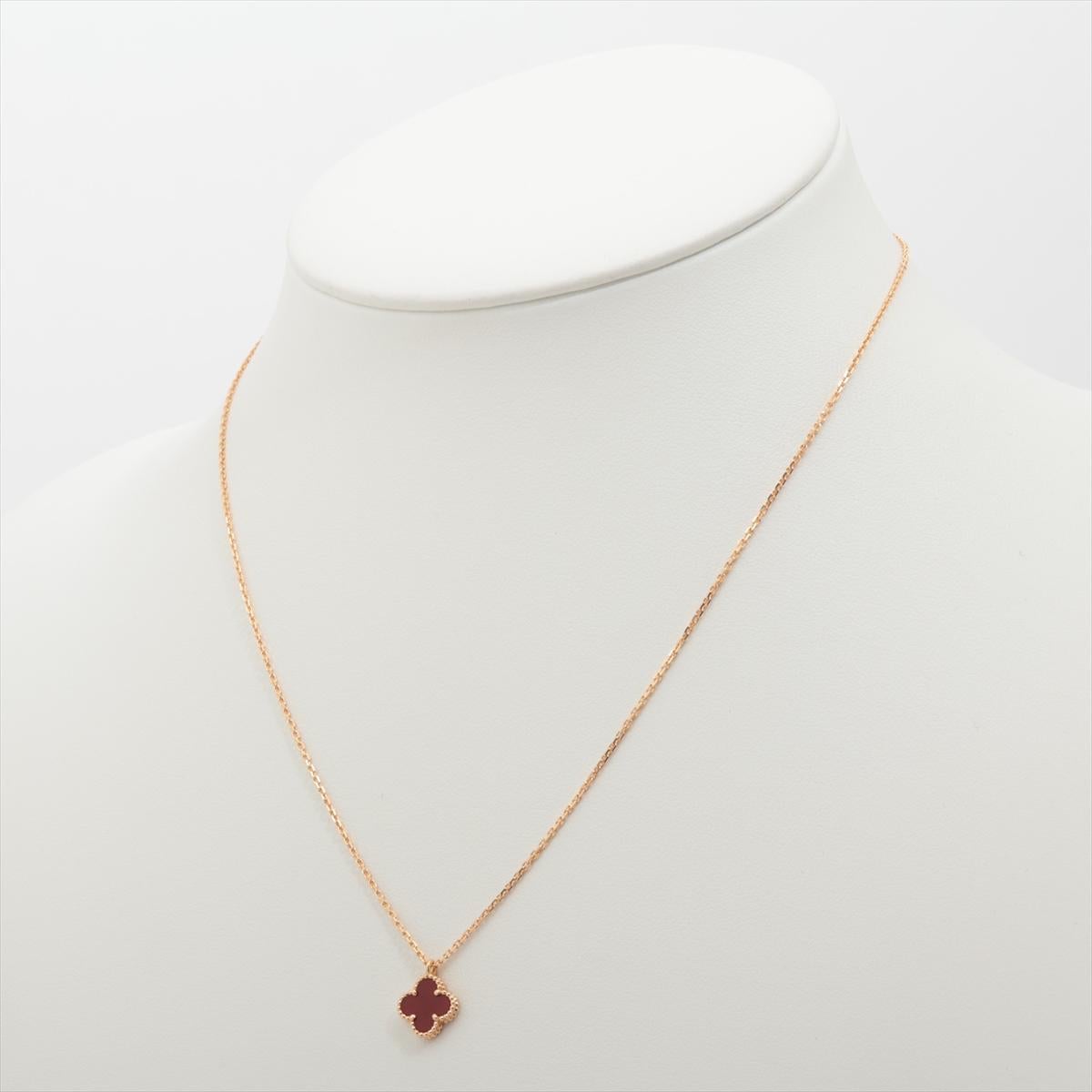 Van Cleef & Arpels Sweet Alhambra Carnelian Necklace Gold For Sale 2