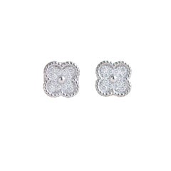 Van Cleef & Arpels Sweet Alhambra Boucles d'oreilles en or blanc 18 carats et diamants