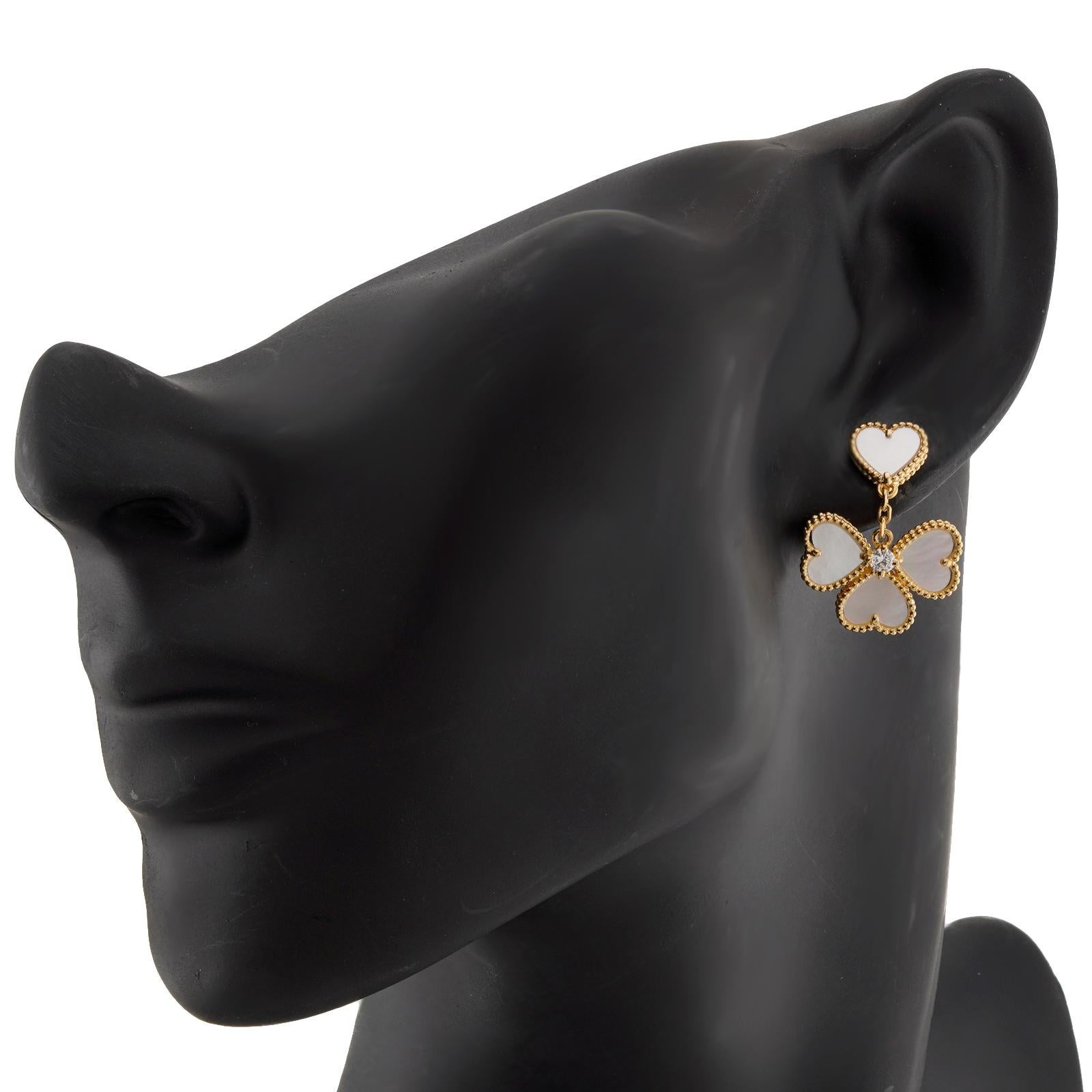 Brilliant Cut VAN CLEEF & ARPELS Sweet Alhambra Effeuillage Diamond Gold Earrings