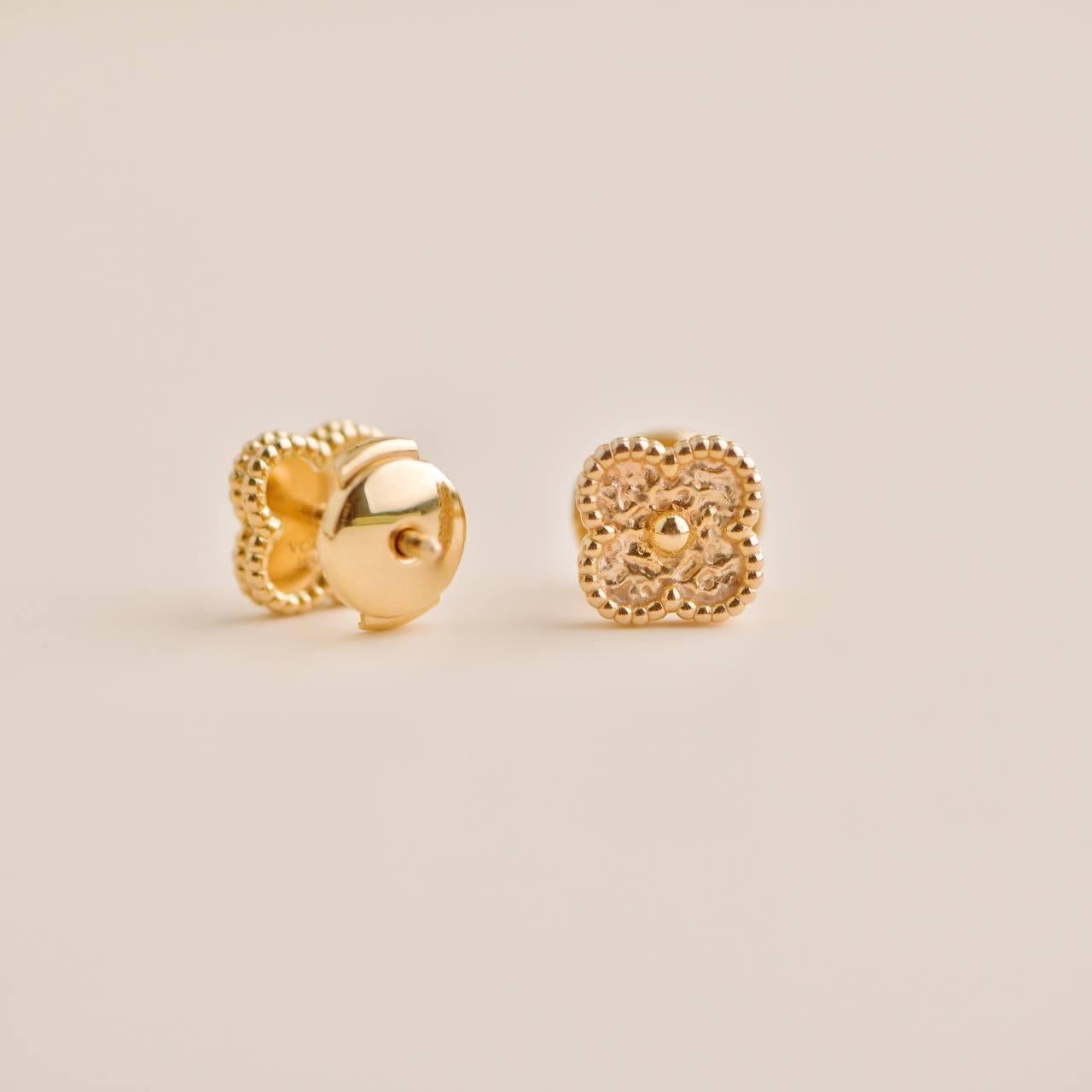 Van Cleef & Arpels Sweet Alhambra Hammered Rose Gold Earstuds 3