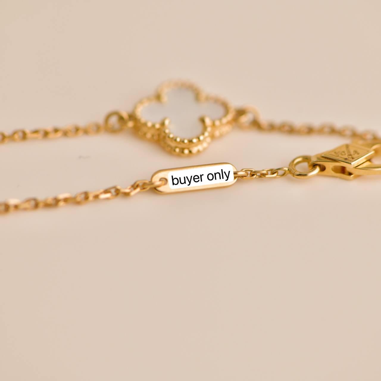 Women's or Men's Van Cleef & Arpels Sweet Alhambra Mother of Pearl 18k Yellow Gold Bracelet